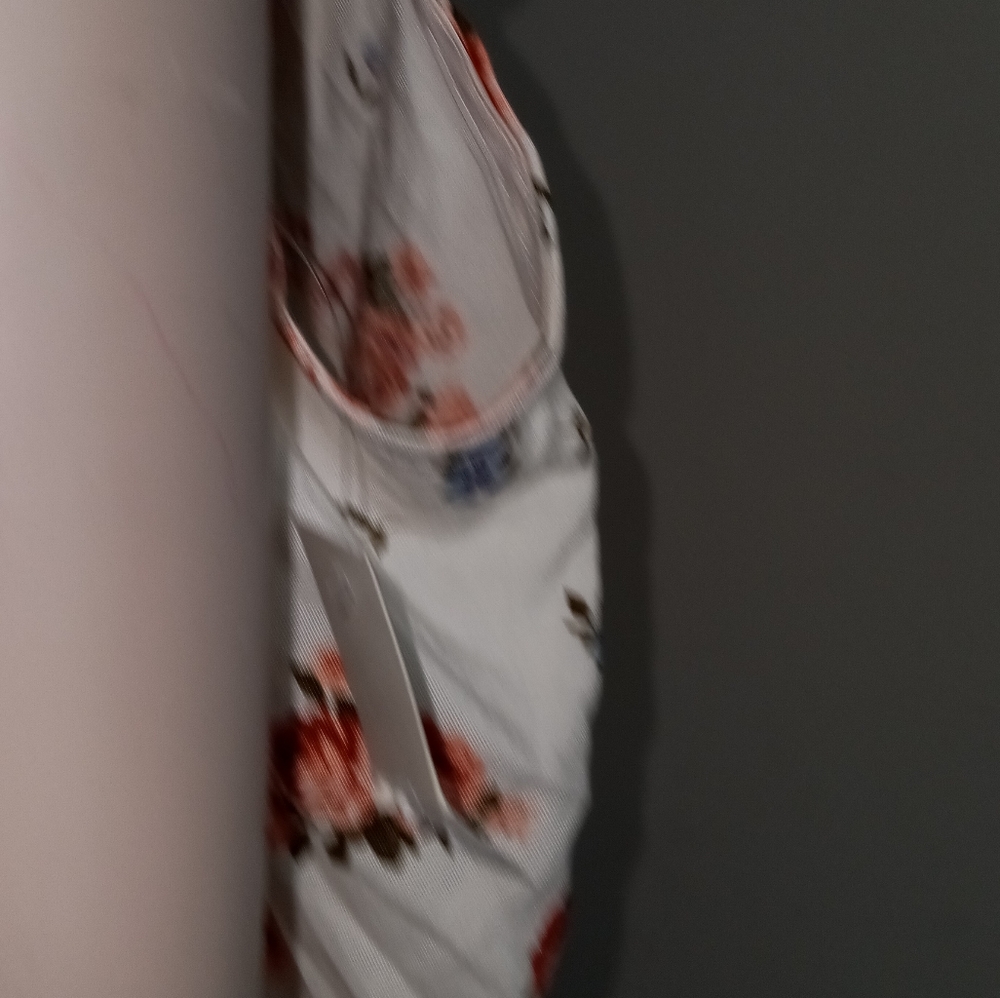 New floral print front tie blouse - Picture 4 of 6